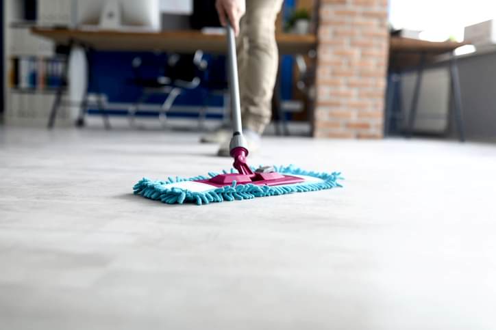 mop